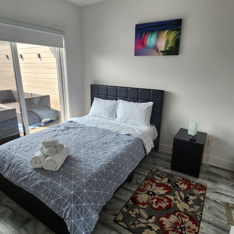 Stylish Townhome Gem With Several Amenities Just Minutes To The Falls شلالات نياغارا المظهر الخارجي الصورة