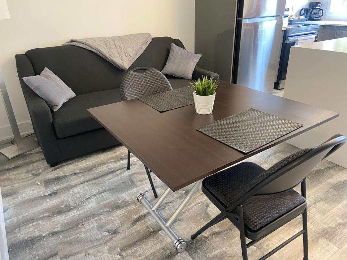 Stylish Townhome Gem With Several Amenities Just Minutes To The Falls شلالات نياغارا المظهر الخارجي الصورة